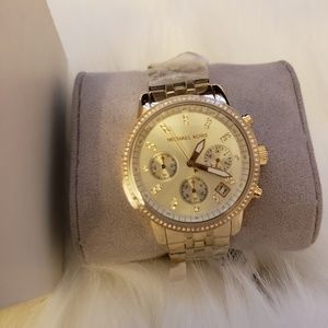 Michael Kors Classic Women's Gold Dial MK5698